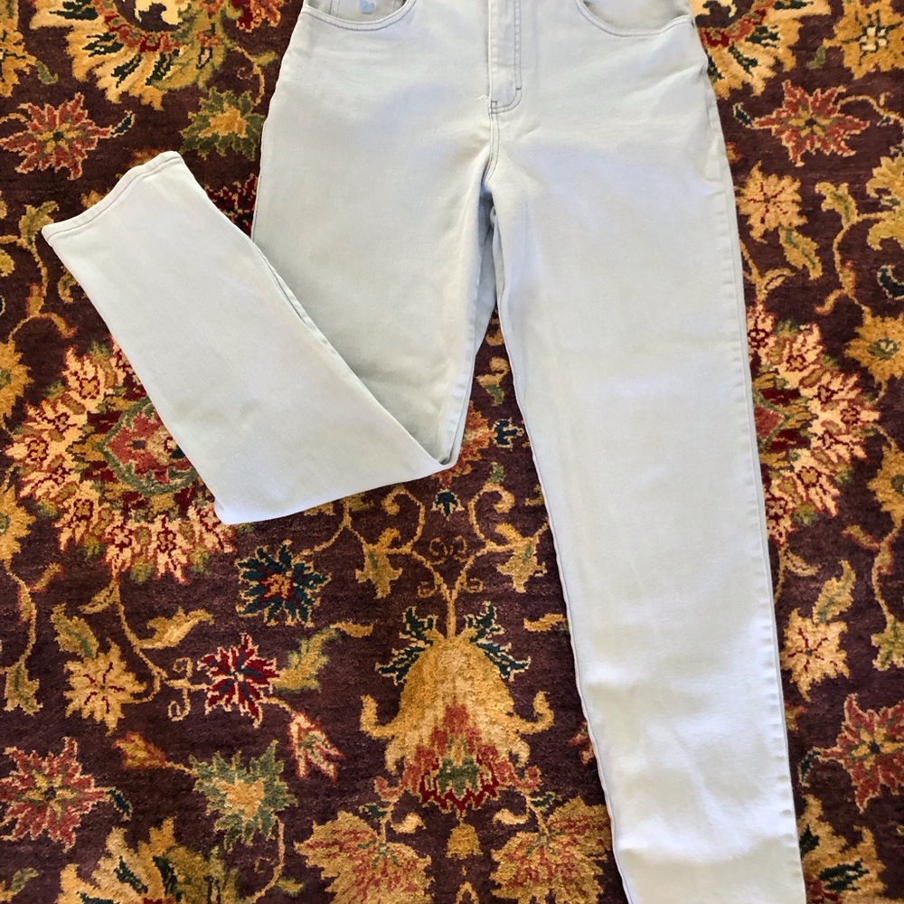Baby blue Gloria Vanderbilt Stretch jeans